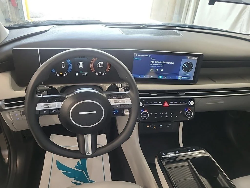Certified Used 2025 Gray Hyundai Blue image 13