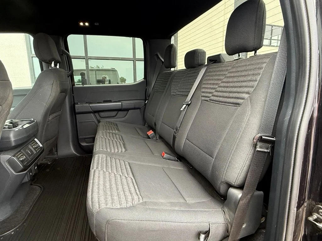 Used 2021 Black Ford XL image 9