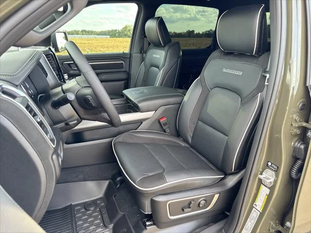New 2027 Tank Exterior Paint RAM Laramie image 11