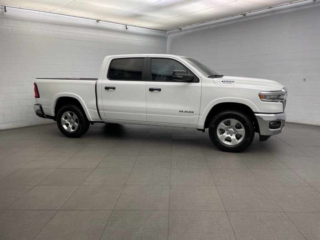 New 2025 Bright White Clear-Coat Exterior Paint RAM Big Horn/Lone Star image 2