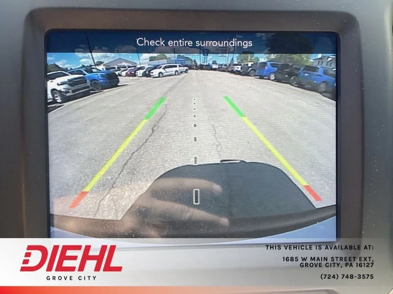 Used 2022 White Jeep Latitude Lux image 25