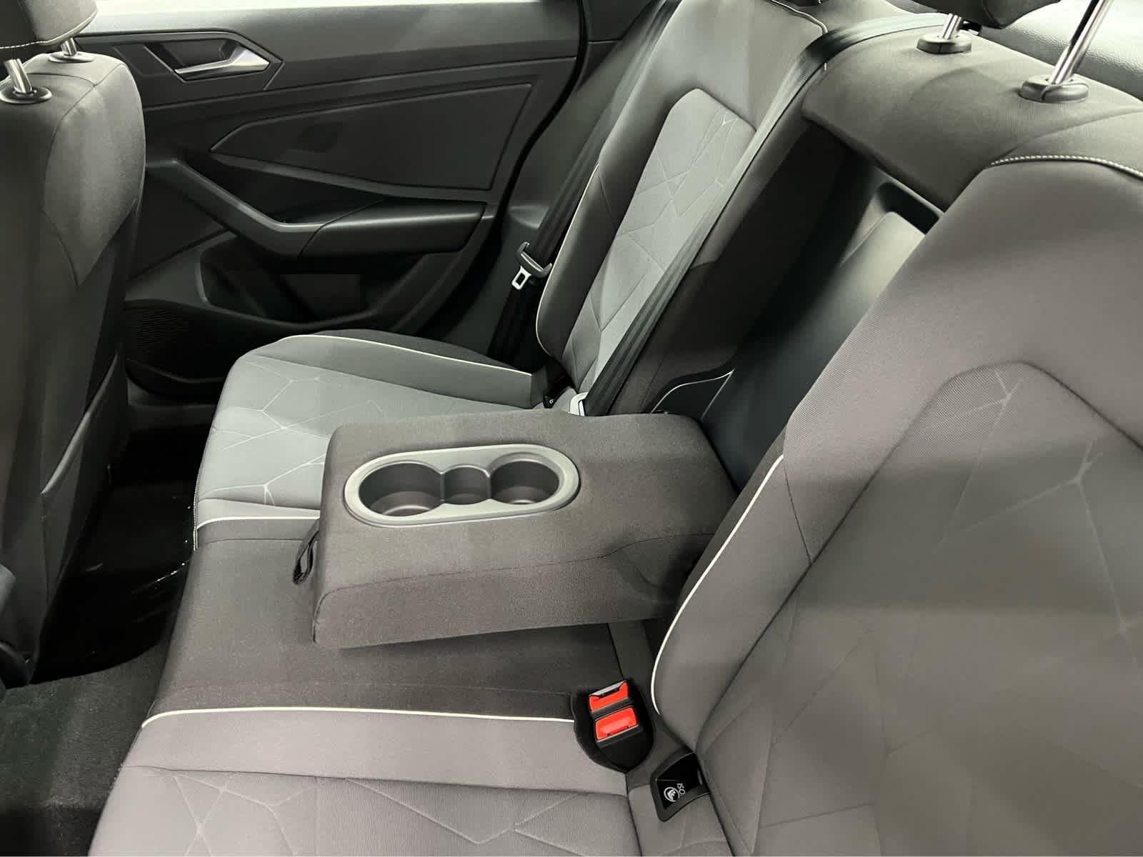 2026 Volkswagen Jetta Sport - Photo 27