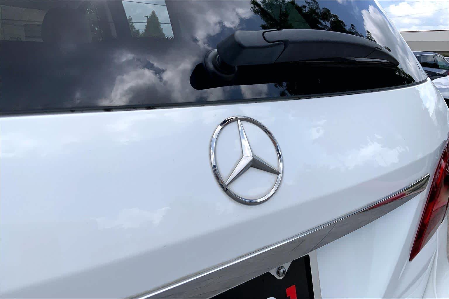 Used 2016 Polar White Mercedes-Benz GLE 350 image 31