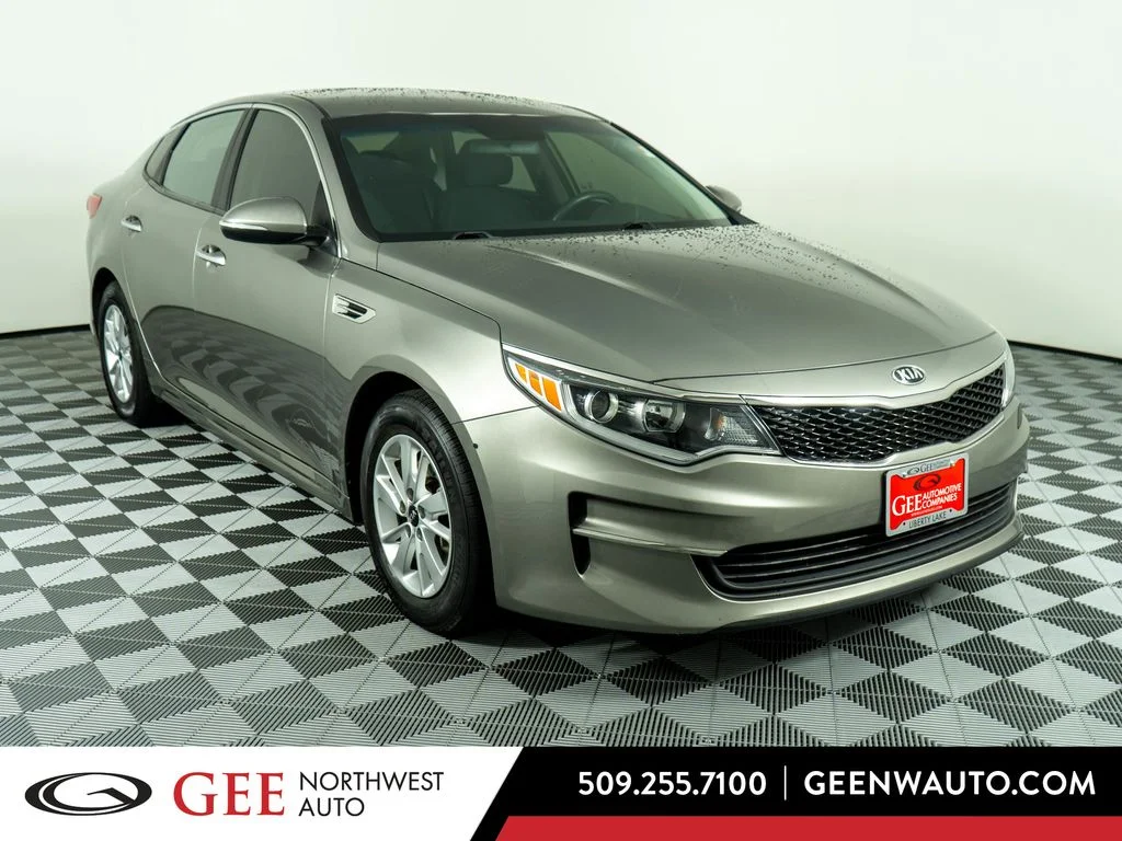 2016 Kia Optima LX AT's photo