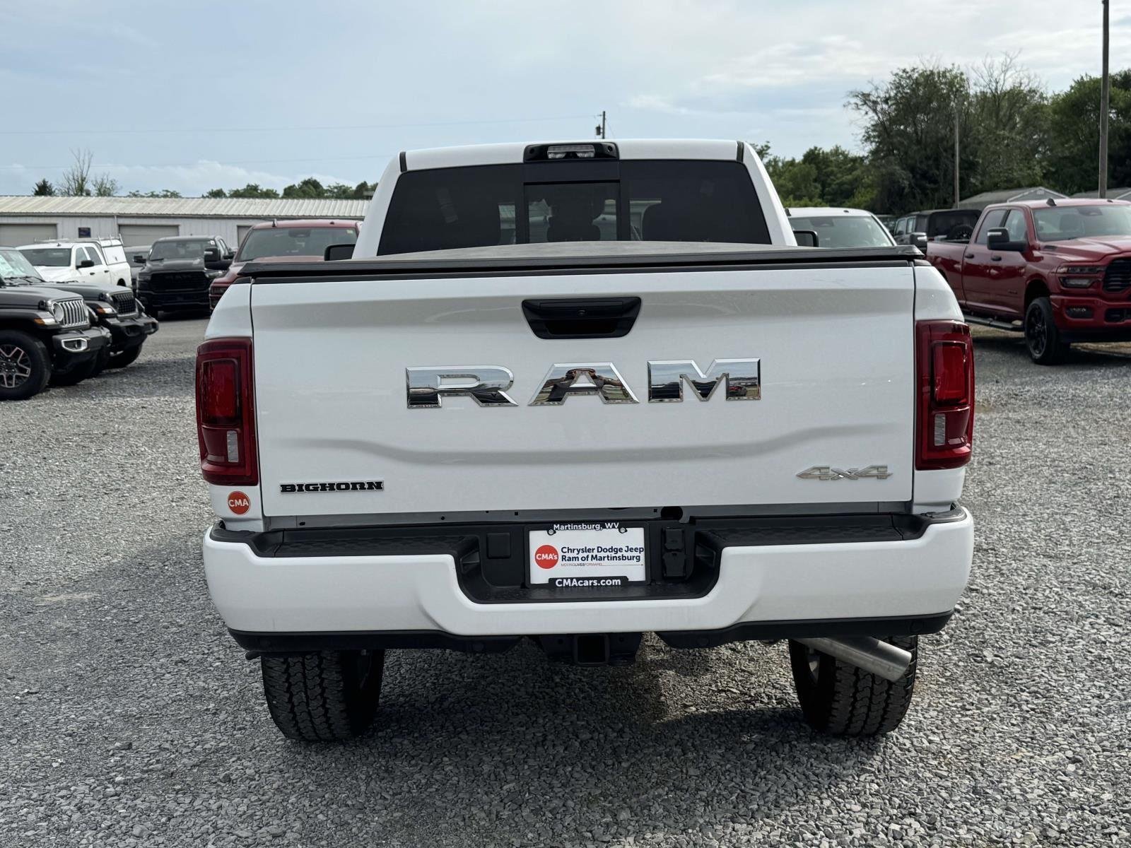 New 2026 Bright White Clear-Coat Exterior Paint RAM Big Horn image 25