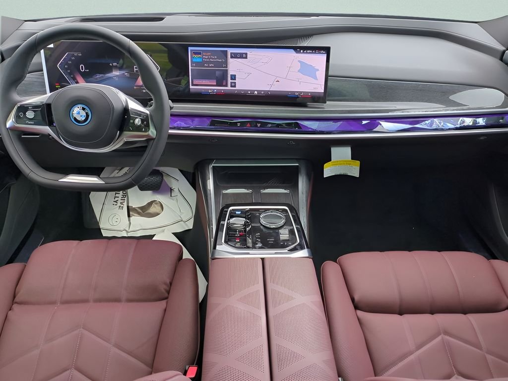 2026 BMW i7 50 - Photo 14
