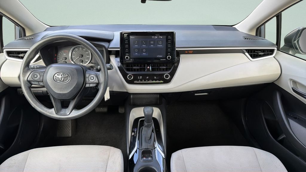 Used 2022 Gray Toyota LE image 13