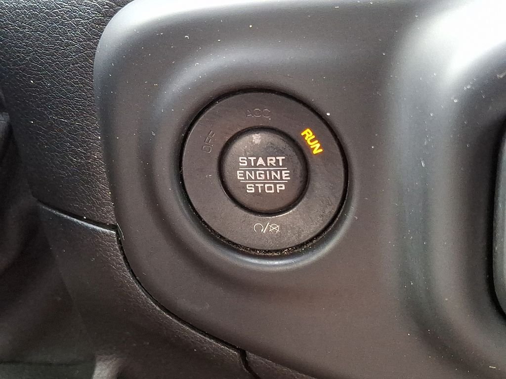 Used 2018 Gray Jeep Unlimited Rubicon image 24