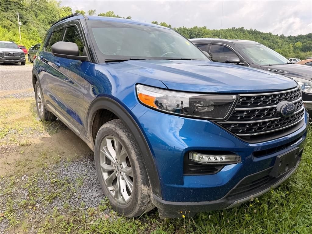 Used 2020 Blue Ford XLT image 4