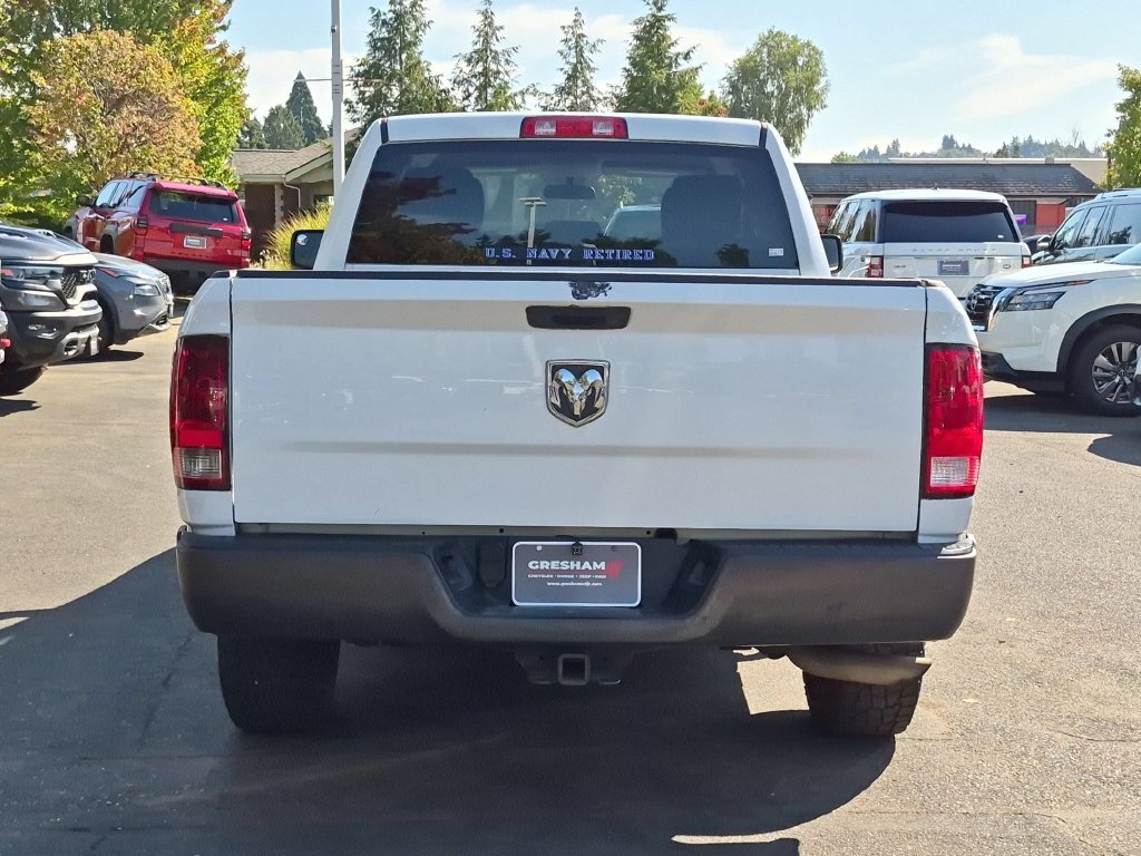 Used 2015 Bright White Clearcoat Ram Tradesman image 6