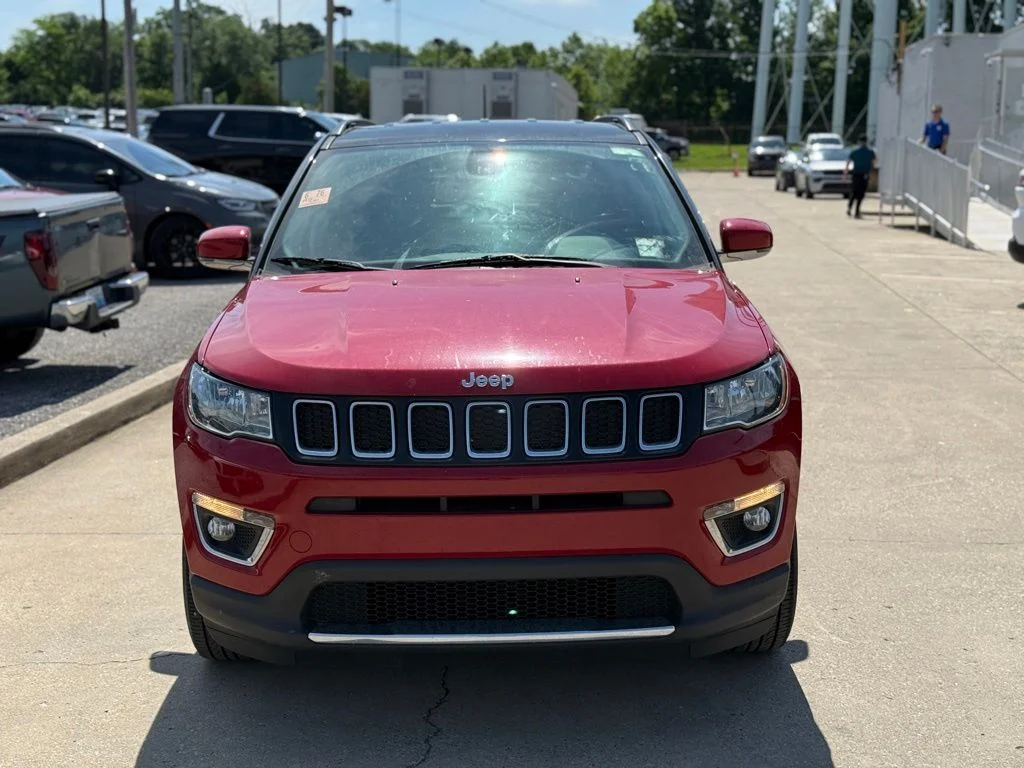 Used 2019 Red Jeep Limited image 3