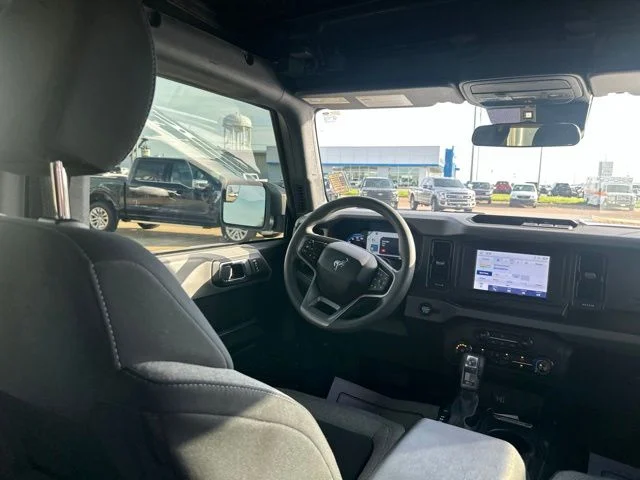 2023 Ford Bronco 4-Door Base - Photo 17