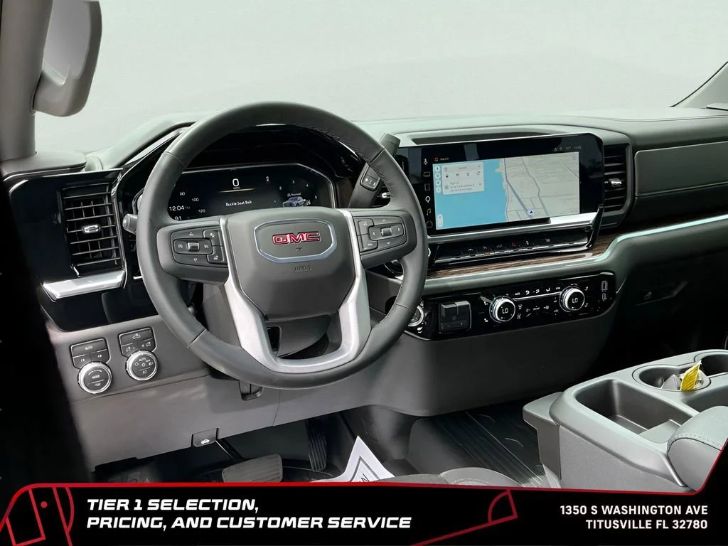 Used 2025 Onyx Black GMC Elevation image 27