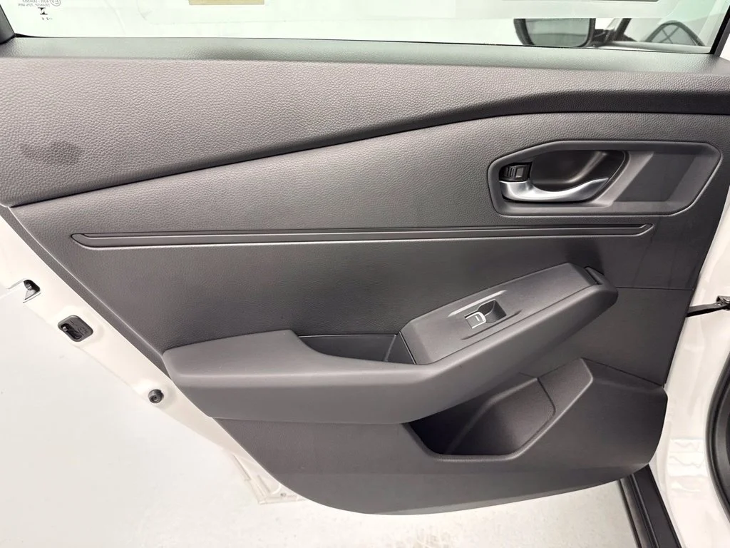 New 2026 Platinum White Pearl Honda LX image 14