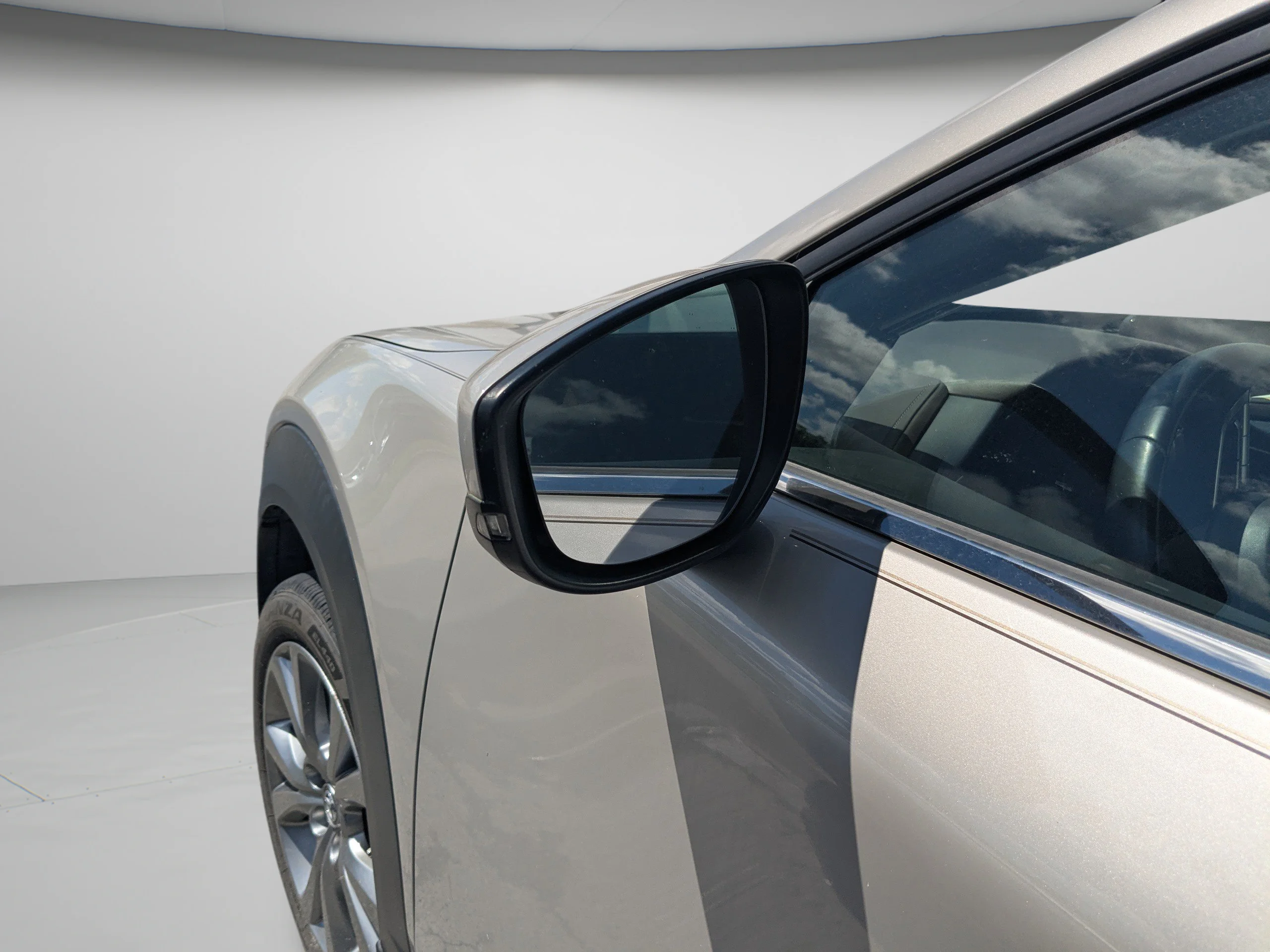 Used 2022 Platinum Quartz Metallic Mazda 2.5 S Premium Package image 9