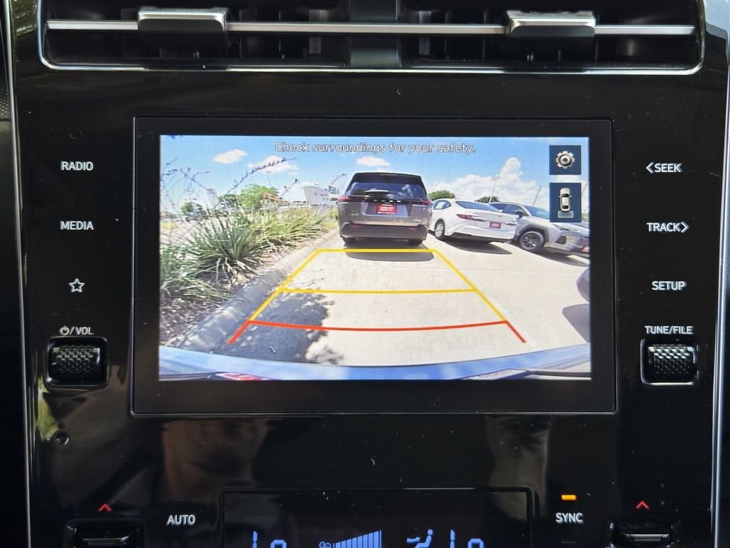 Used 2024 Silver Hyundai SEL image 12