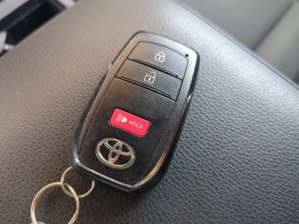 Used 2025 White Toyota SR image 36