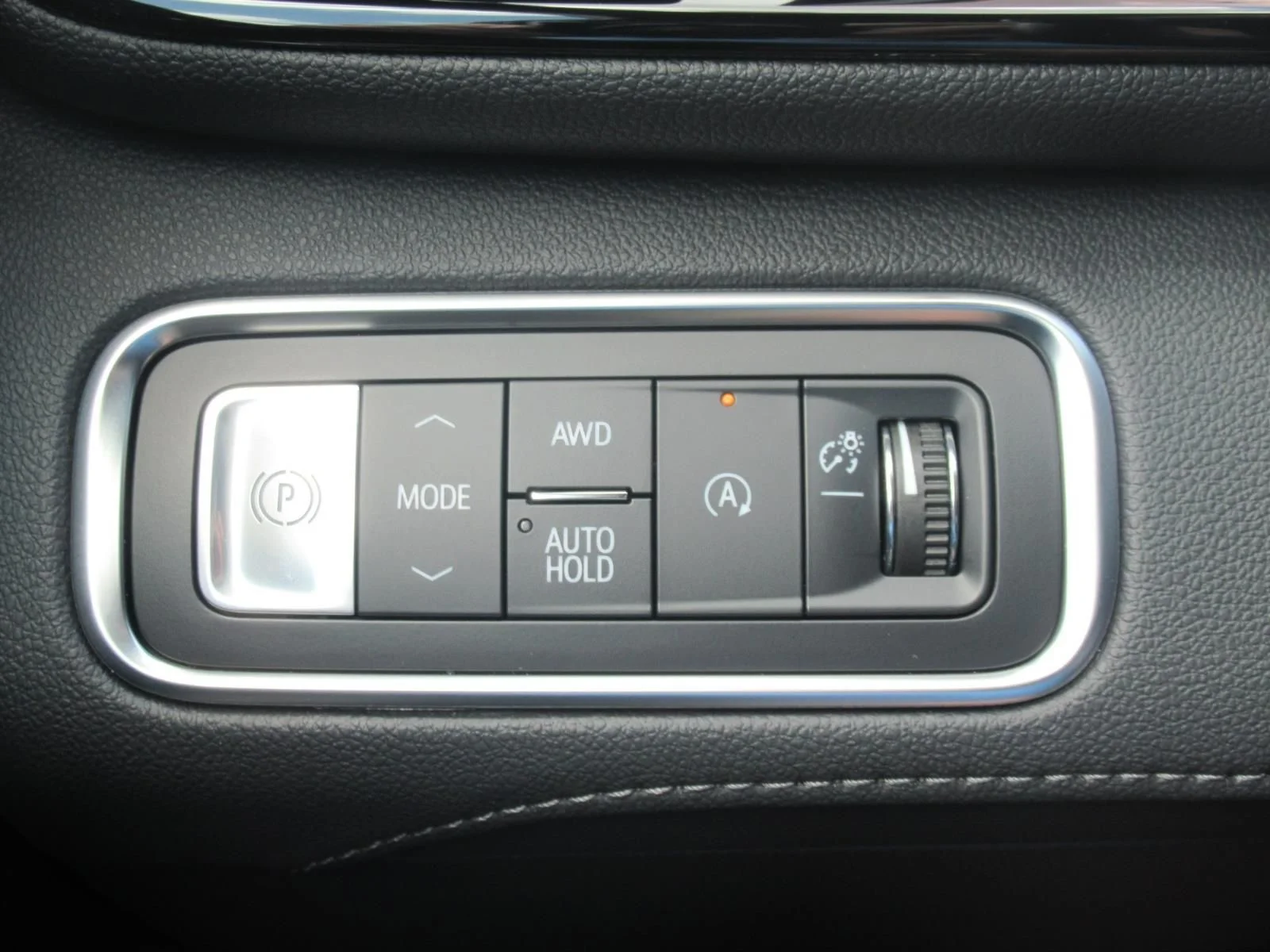 Used 2025 Blue Buick Preferred image 21