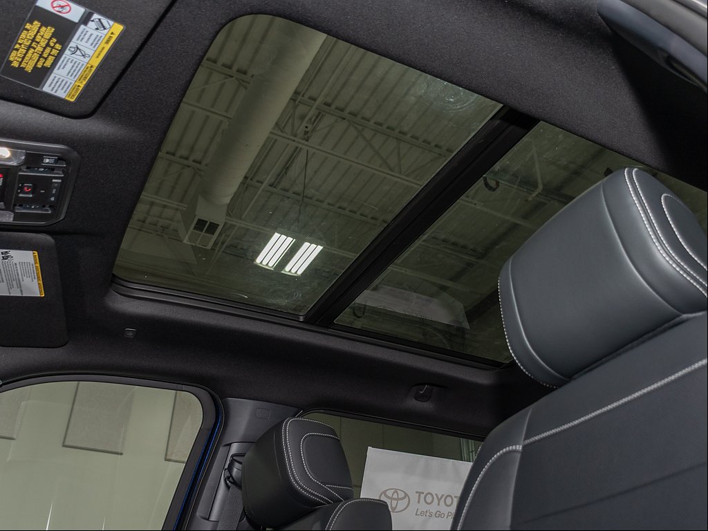 2026 Toyota Tundra Limited - Photo 11