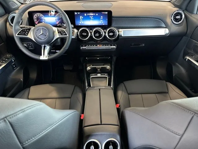 New 2026 White Mercedes-Benz GLB 250 image 13