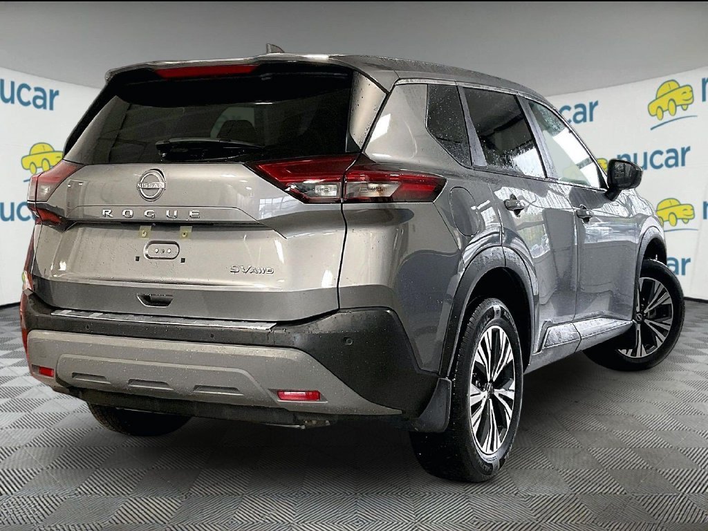 Used 2023 Gray Nissan SV image 6