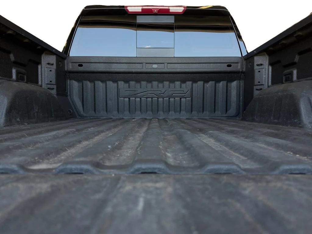 Used 2024 Black Chevrolet ZR2 image 28