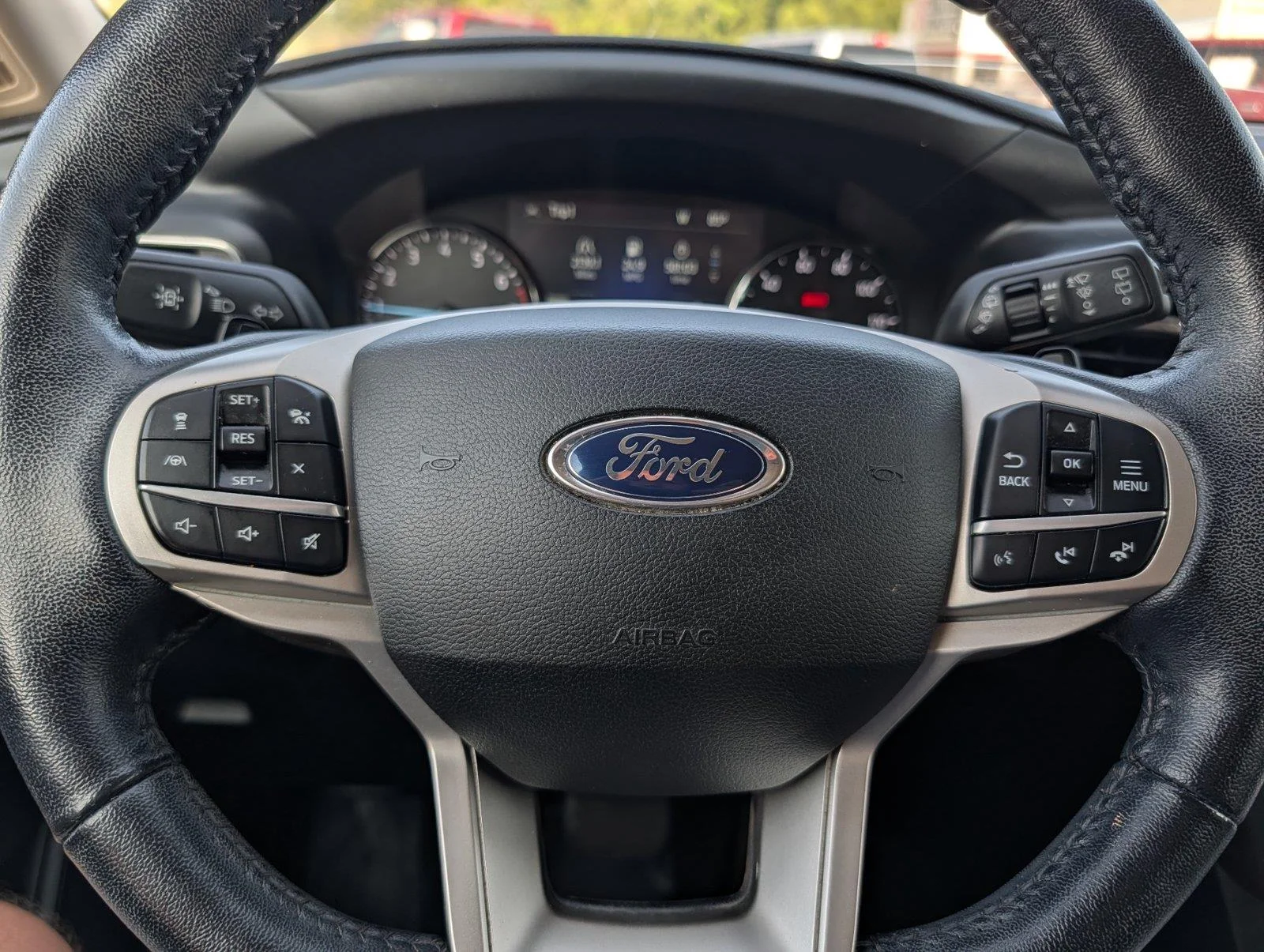 Used 2021 Star White Metallic Tri-Coat Ford Limited image 22