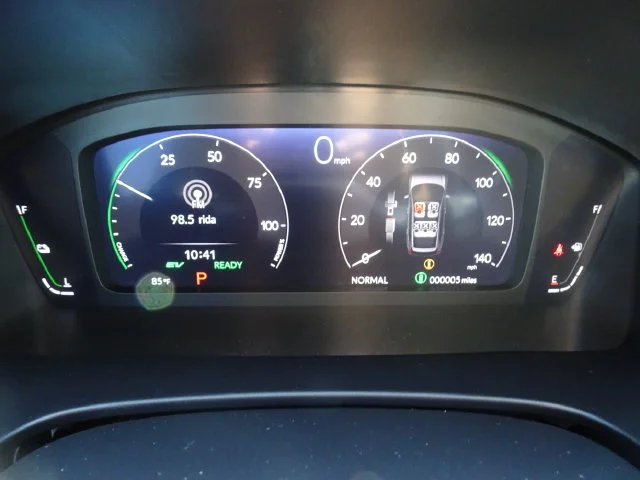 New 2027 Platinum White Pearl Honda Sport Touring image 12
