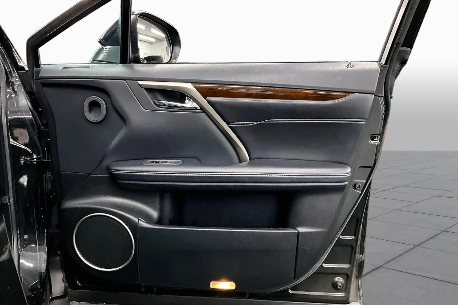 Used 2019 Caviar Lexus  image 22
