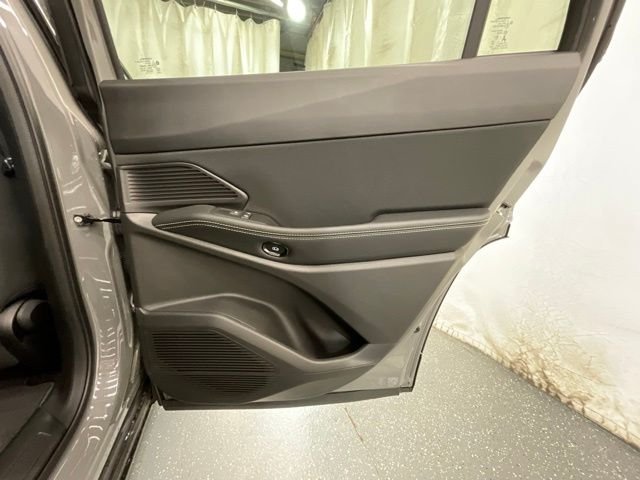 New 2026 Sting-Gray Clear-Coat Exterior Paint Jeep Laredo image 24