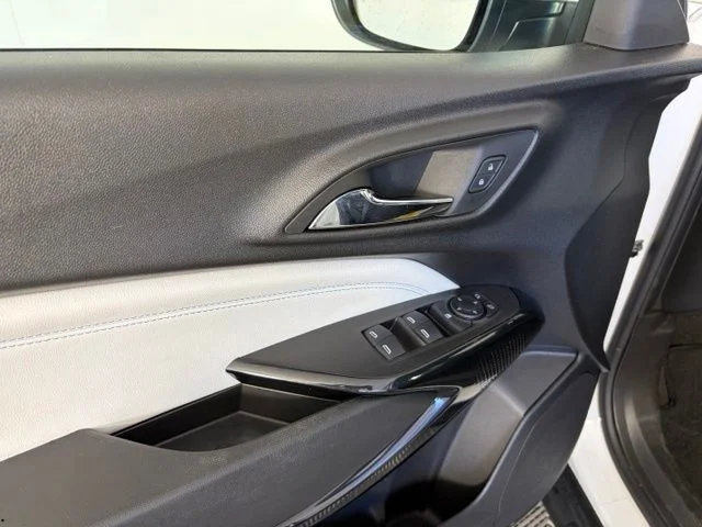 Used 2024 White Chevrolet LT image 16