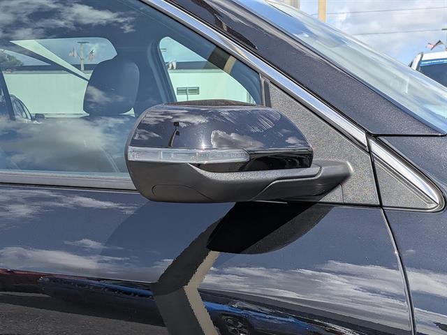 Certified Used 2025 Mosaic Black Metallic Chevrolet LT image 11