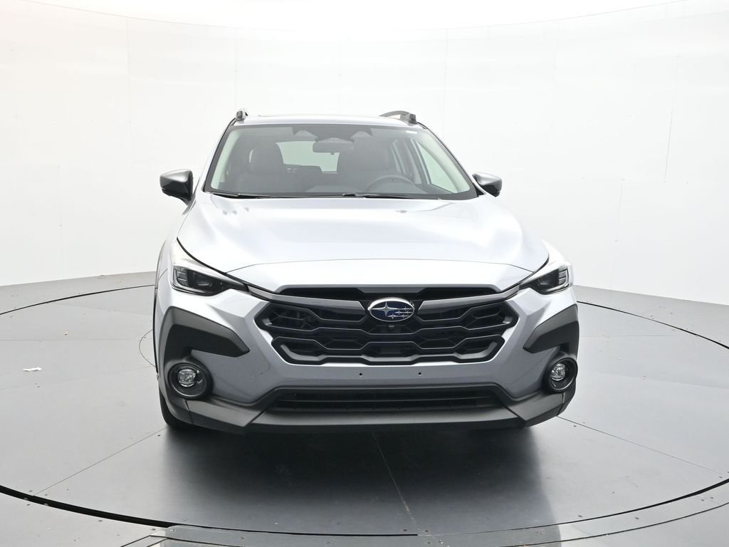 Used 2026 Ice Silver Metallic Subaru Limited image 2