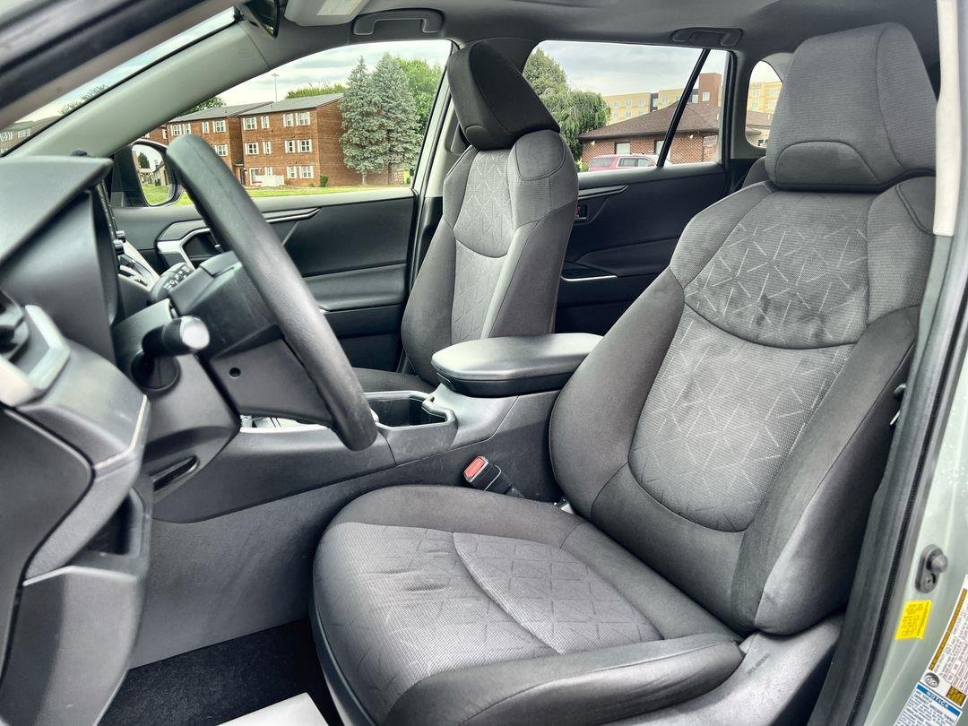 Used 2022 Lunar Rock Toyota XLE image 14