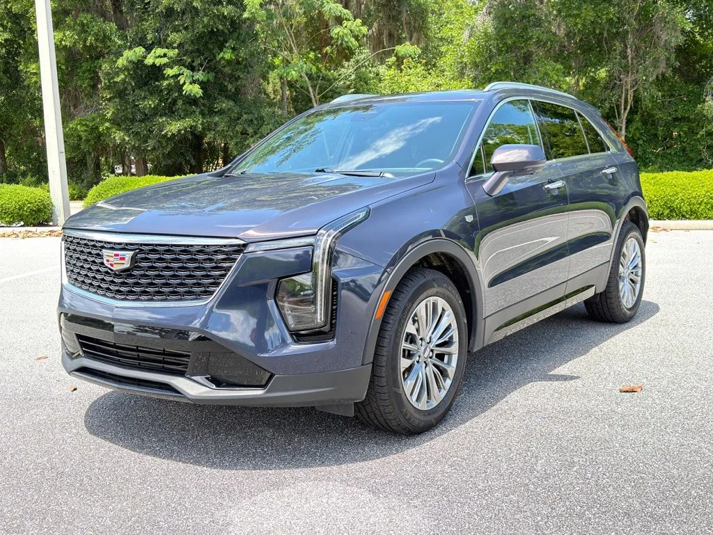 2025 Cadillac XT4 Premium Luxury's photo