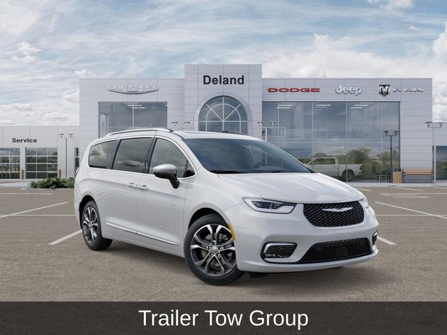 New 2026 Bright White Clear-Coat Exterior Paint Chrysler Pinnacle image 5