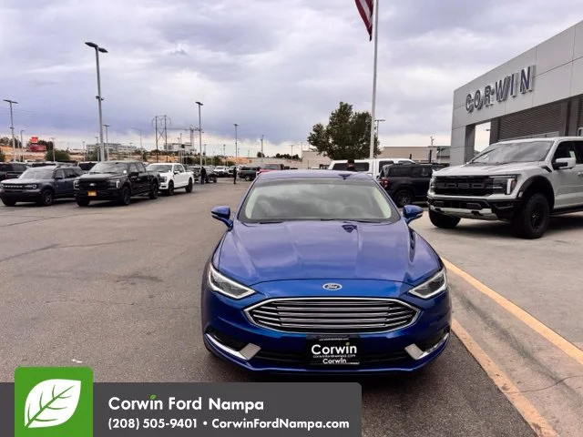 Used 2018 Blue Ford SE Luxury image 1