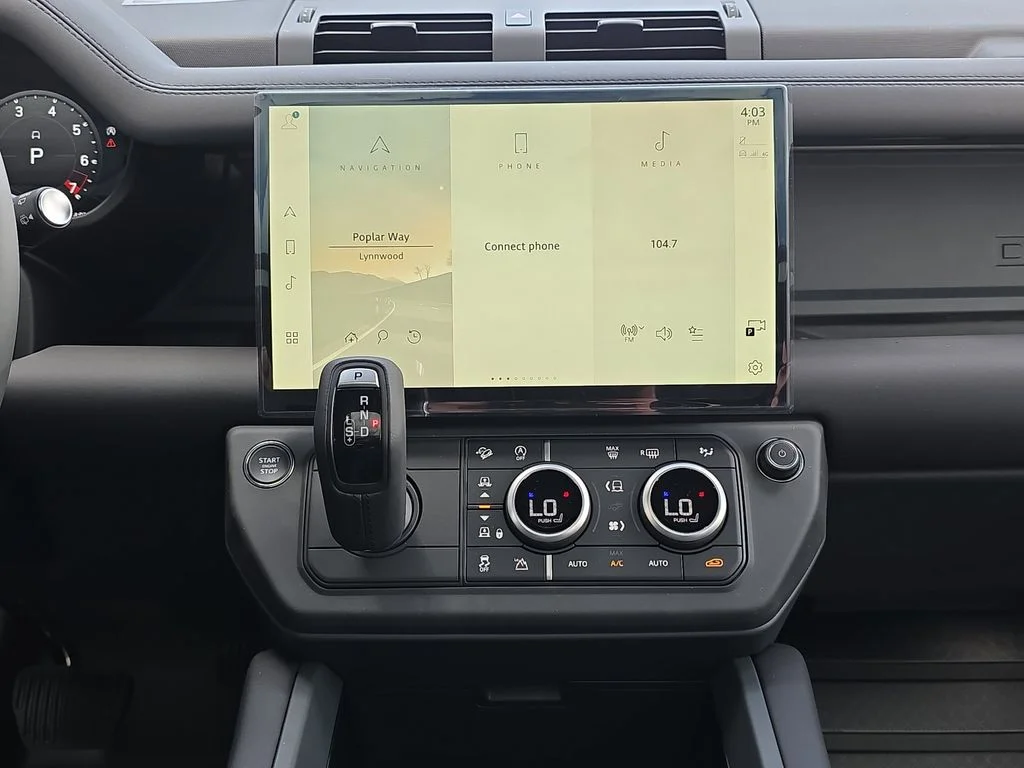 New 2026 Fuji White LAND ROVER S image 19