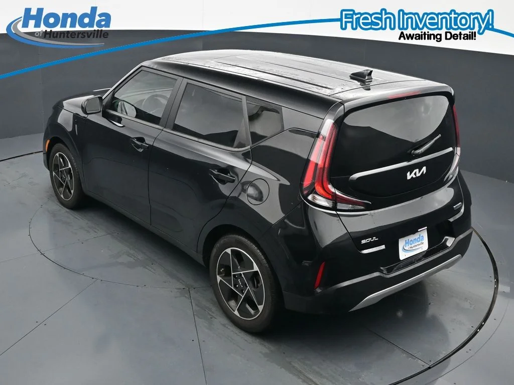Used 2024 Black Kia EX image 19