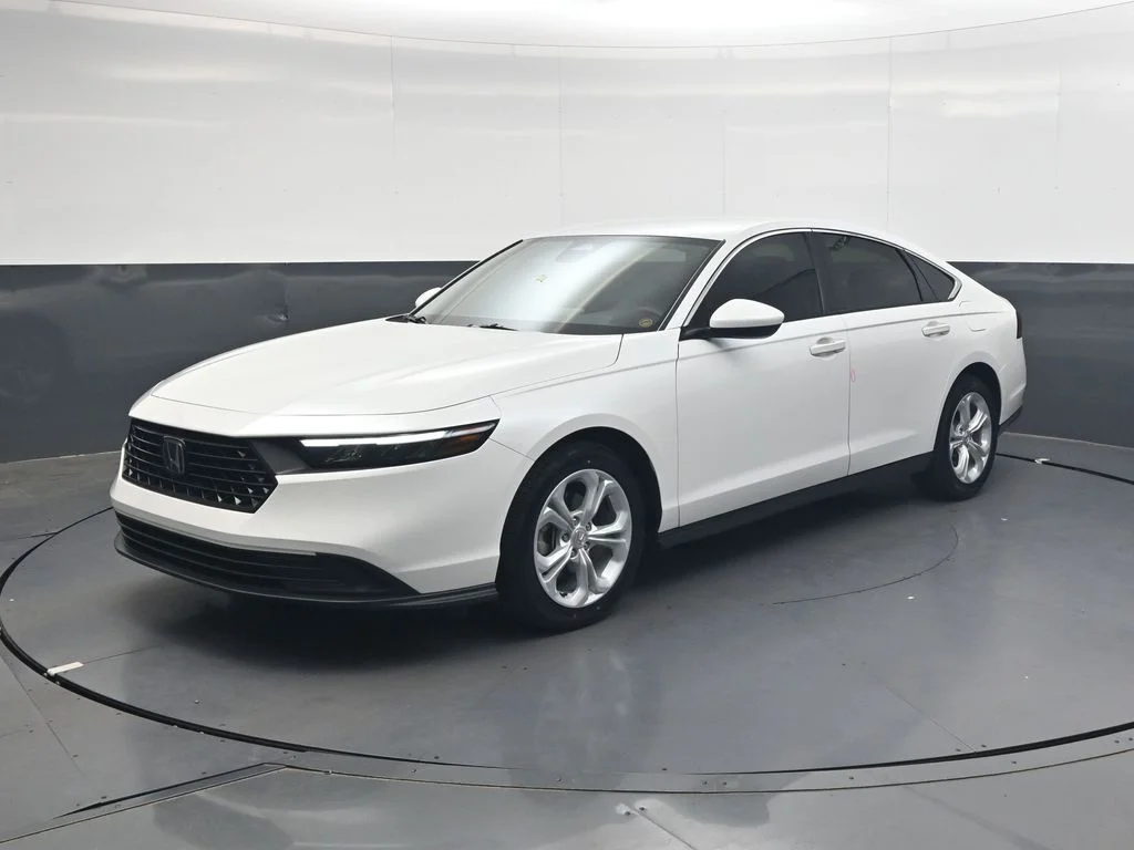 Certified Used 2024 Platinum White Pearl Honda LX image 8