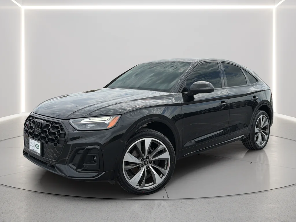 Used 2024  Audi Premium Plus image 9