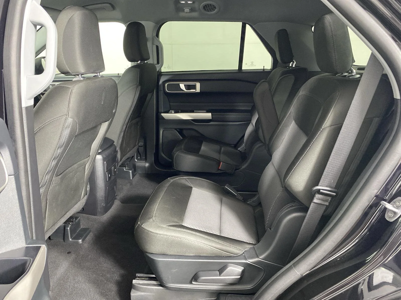 Used 2024 Agate Black Ford XLT image 40
