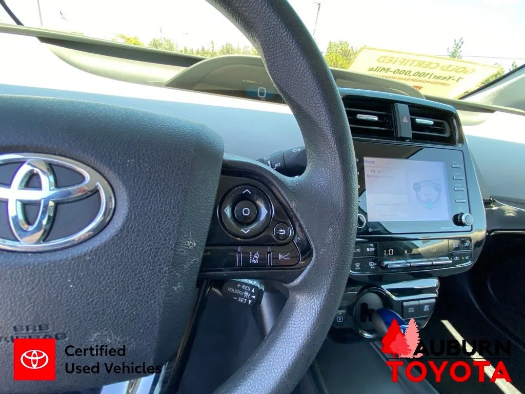 Certified Used 2022 Sea Glass Pearl Toyota L image 37
