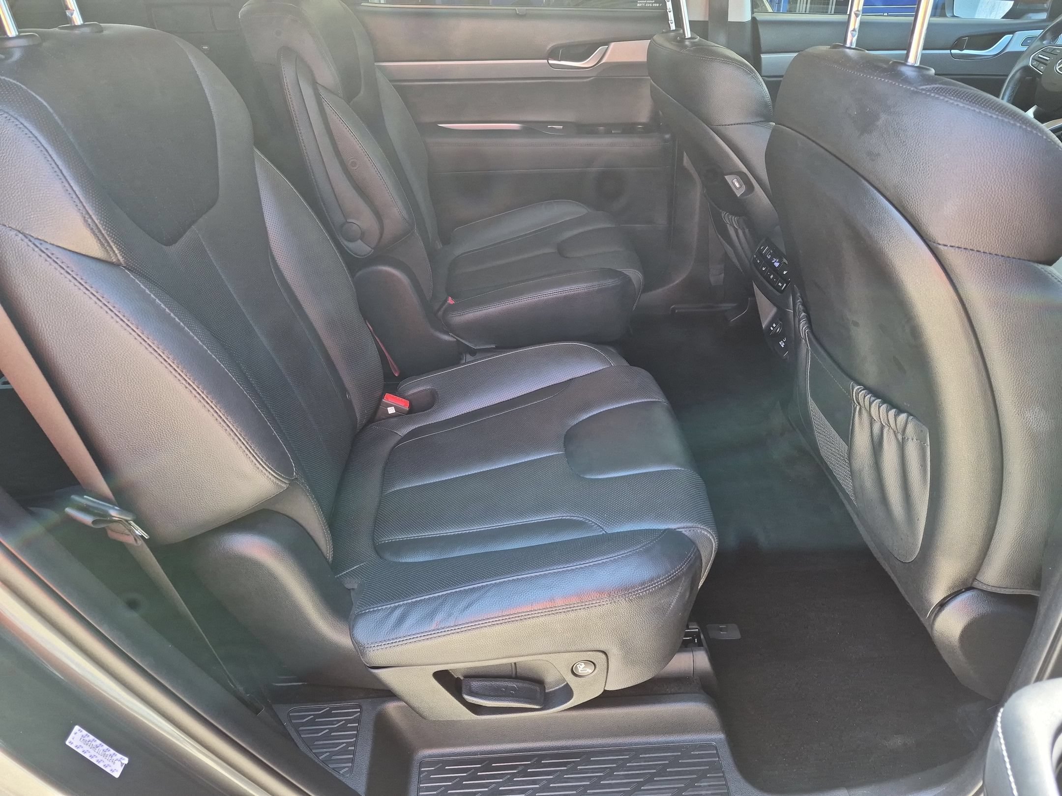 Used 2020 Rainforest Hyundai SEL AWD image 31