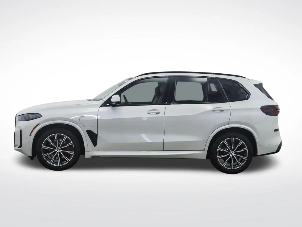 Used 2026 BMW X5 50e with VIN 5UX43EU0XT9274725 for sale in Minneapolis, Minnesota
