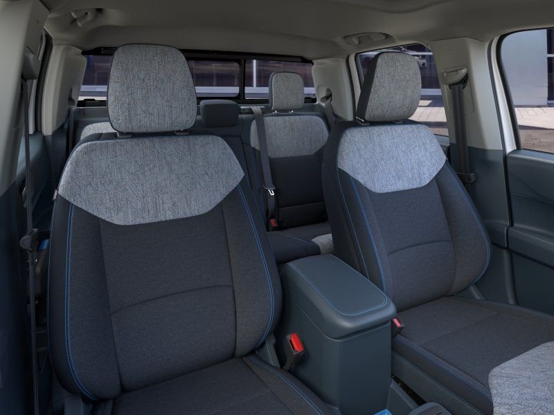 New 2026 Oxford White Ford XLT image 10
