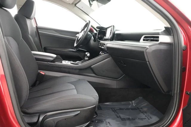 Used 2023 Red Kia LXS image 38