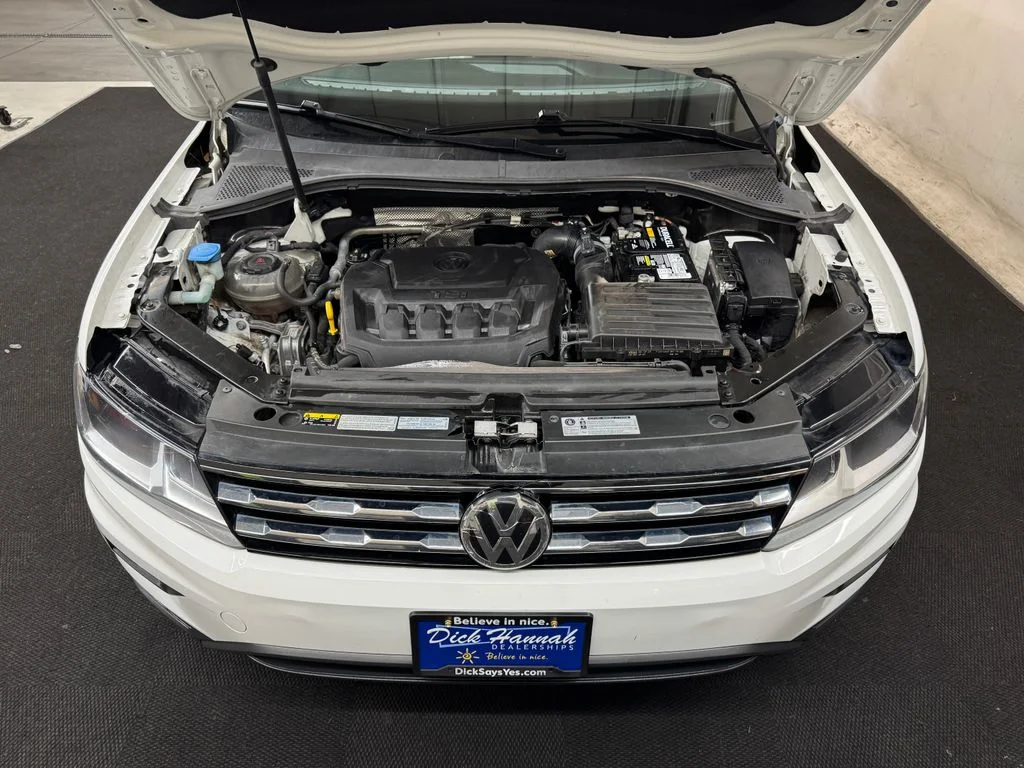 Used 2020 White Volkswagen 2.0T SE image 11