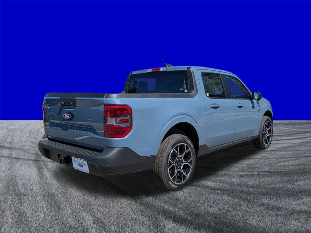 New 2026 Azure Gray Metallic Tri-Coat Ford Lariat® image 4