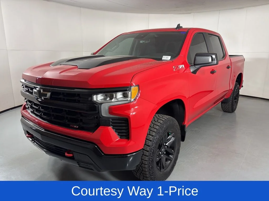 Used 2024 Red Chevrolet LT Trail Boss image 5